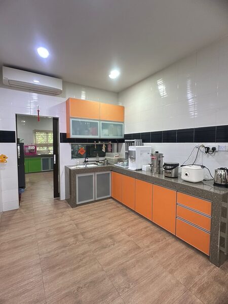 16df83f8-900e-4410-ad61-e7dcae4c24b5