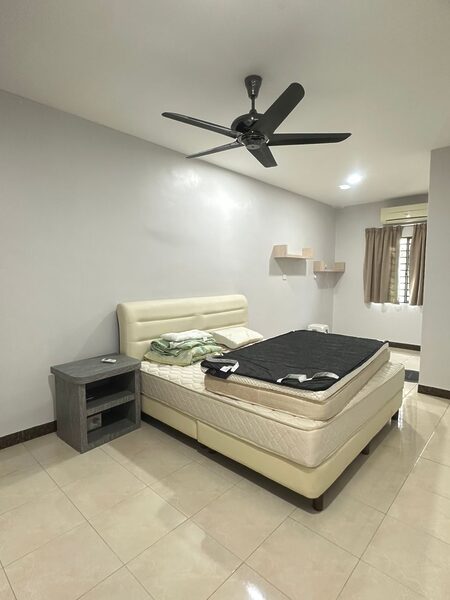 81c6ca8b-9930-4d68-bd71-39d9e4b5f651