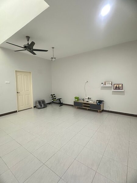 ca4c892c-296d-4656-bfea-2eb6d3661bf2