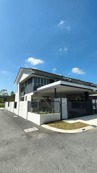 photo_6330325304164946294_y (1)