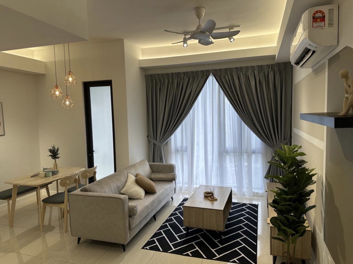 Fully Furnished Studio @ Sentral Suites Tower