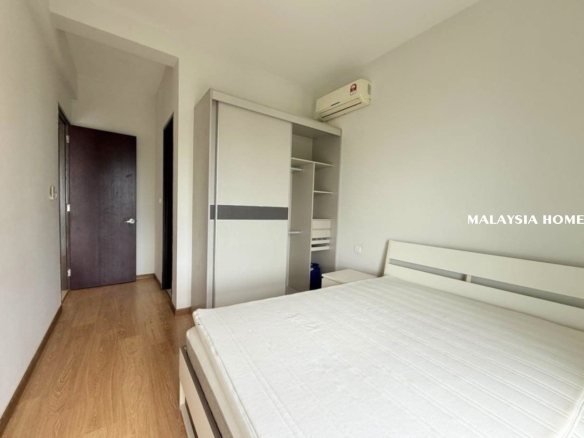Fully Furnished Studio @ Continew Residence