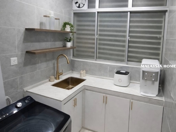 Furnished Studio @ Westlake Villas Condo