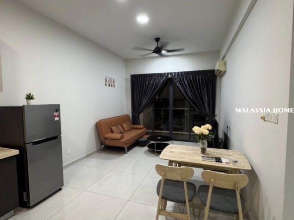 Well Furnished Studio @ Sky Peak Residences