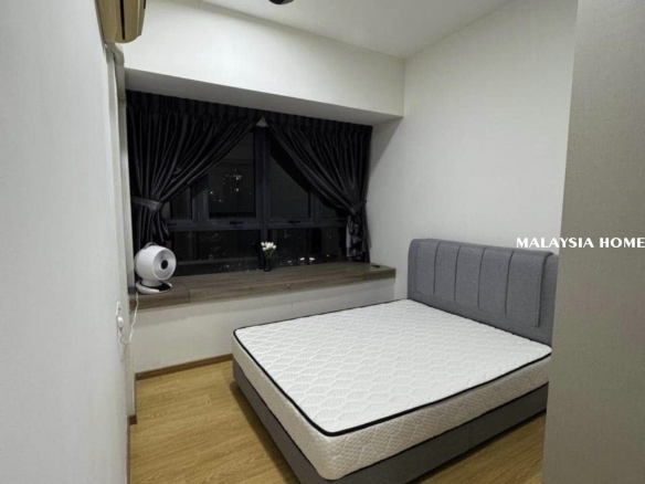 Well Furnished Studio @ Sky Peak Residences