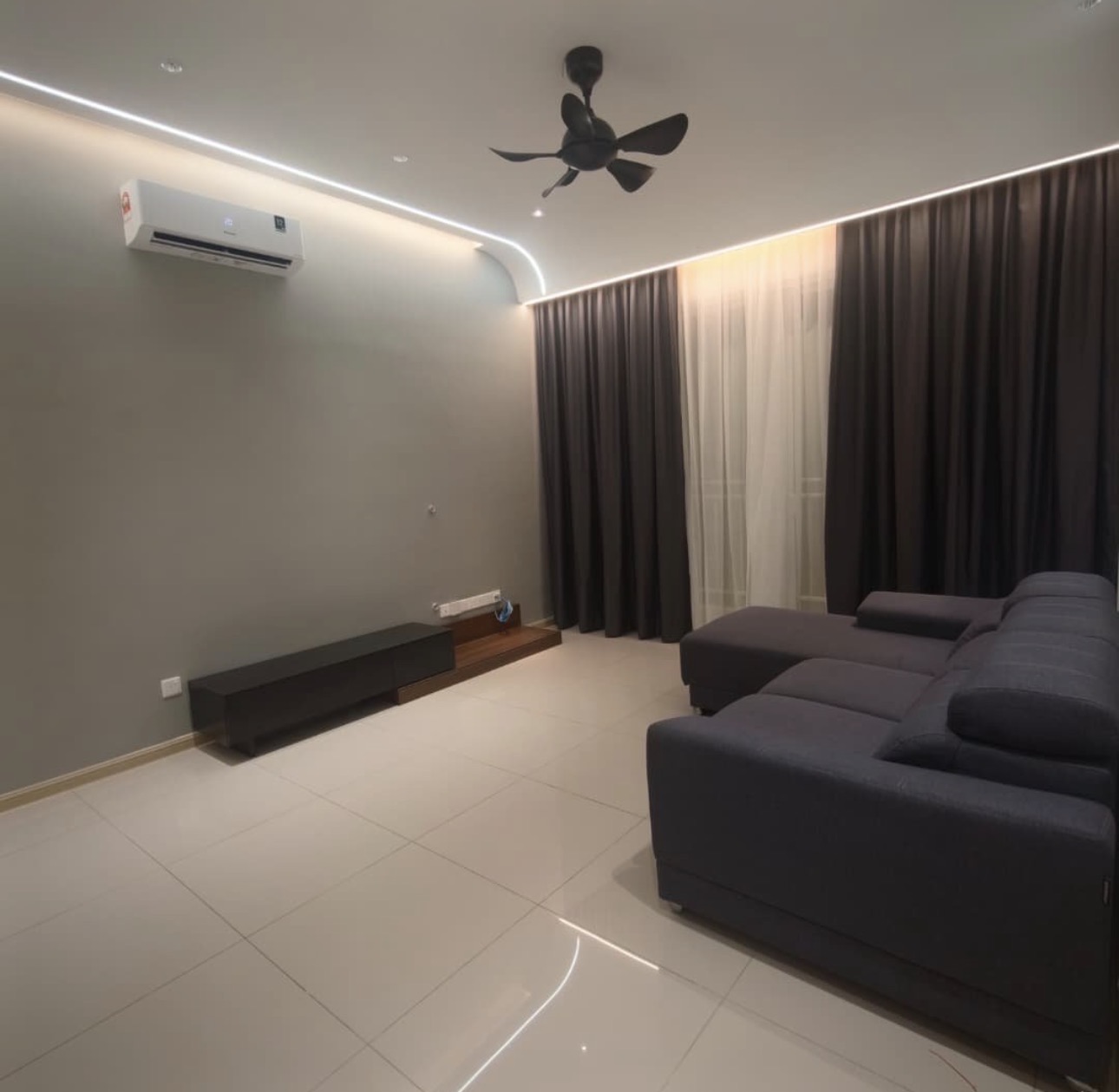 Well Furnished Studio @ The Atrium Condo