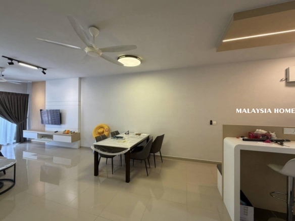 Well Furnished Studio @ Aman Heights Condo
