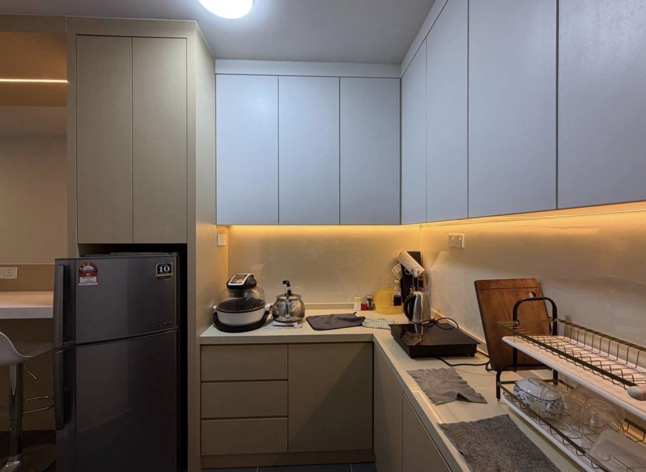 Well Furnished Studio @ Aman Heights Condo