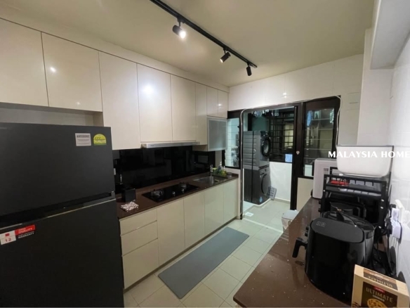 Private Furnished Studio @ Arte Subang West
