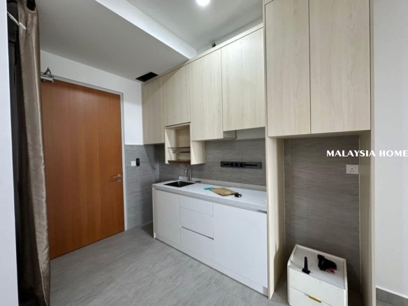 Fully Private studio @M-City Modern Duplex