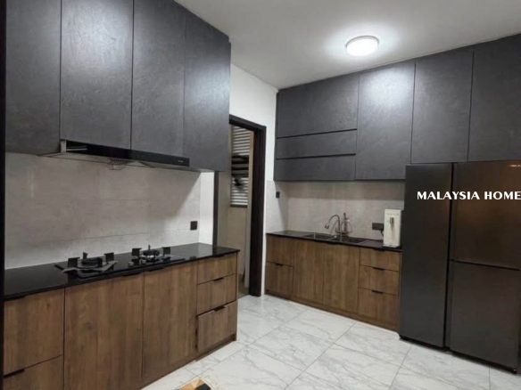 Private furnished Studio @ One Menerung Condo