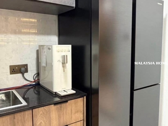 Private furnished Studio @ One Menerung Condo