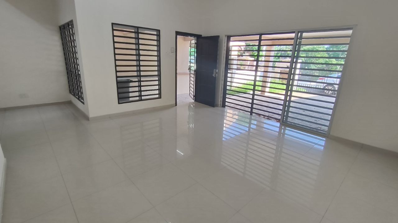 Zebrina 24 x 80 Double Storey Seremban 2