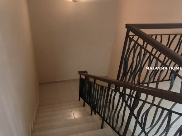 Zebrina 24 x 80 Double Storey Seremban 2