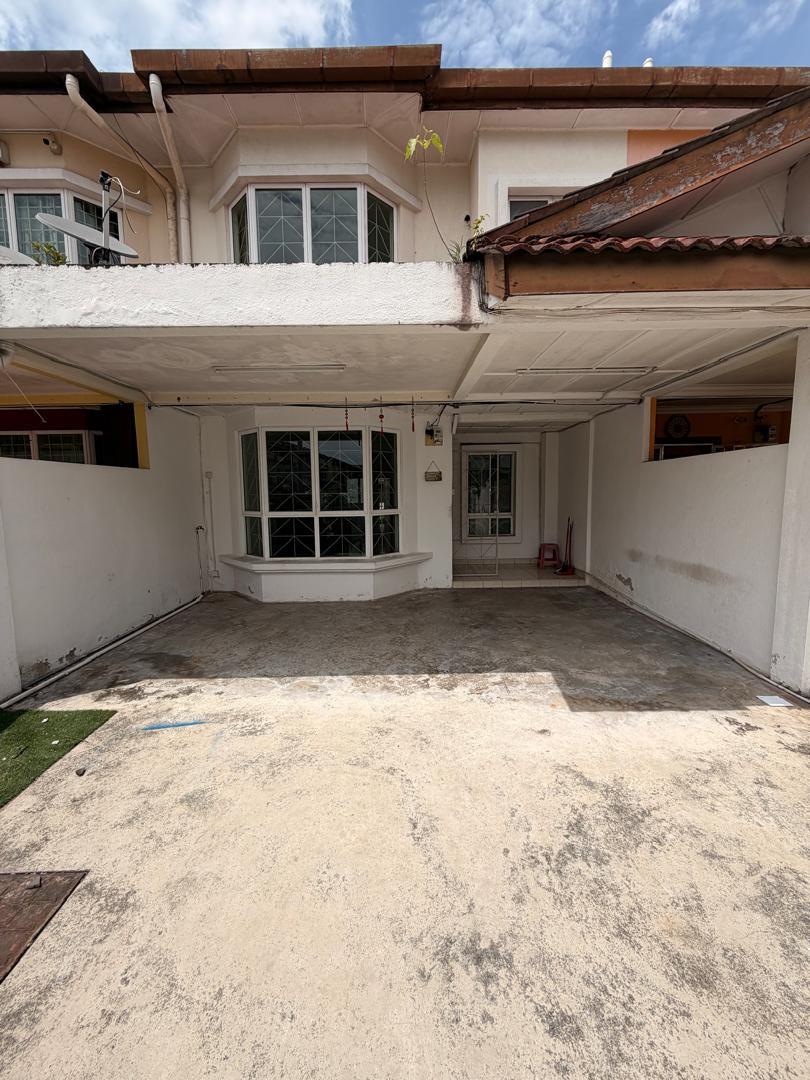 Double Storey Terrace