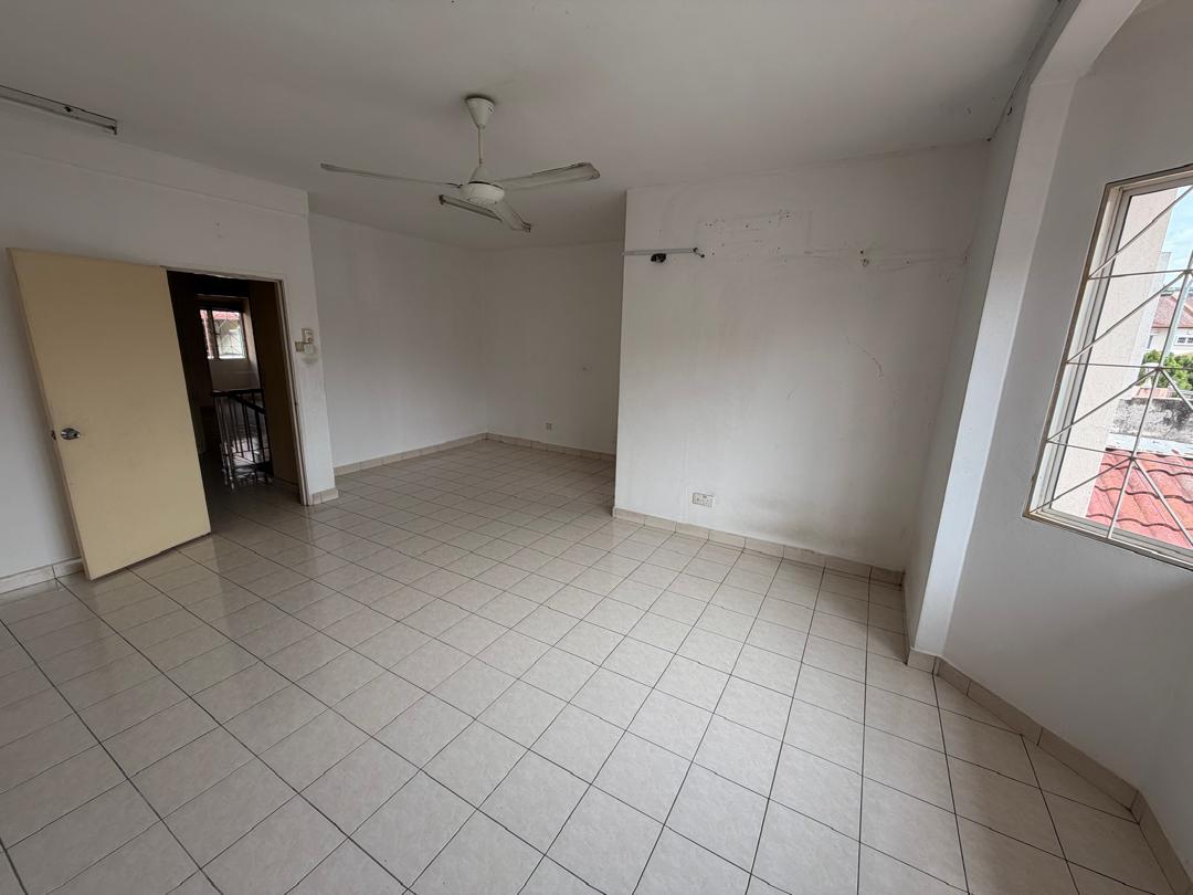 Double Storey Terrace