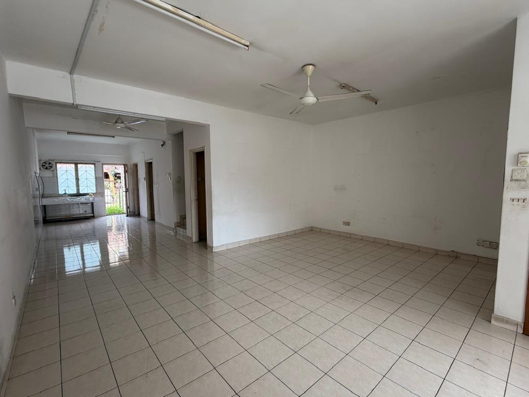 Double Storey Terrace