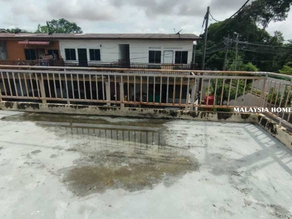 Taman Gadong Jaya Townhouse Corner