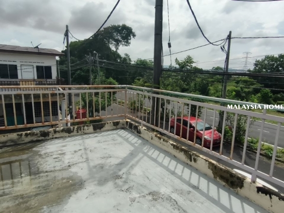 Taman Gadong Jaya Townhouse Corner