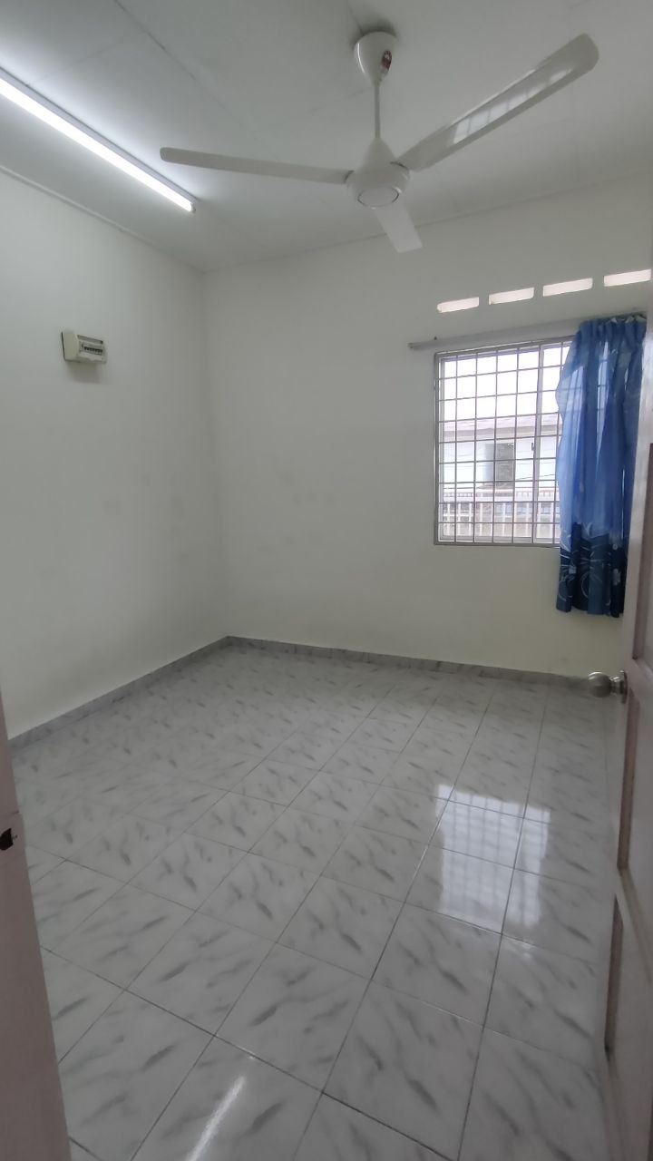 photo_6141060573764981326_y Taman Gadong Jaya Townhouse Corner