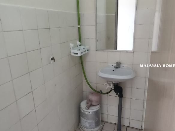 Taman Gadong Jaya Townhouse Corner
