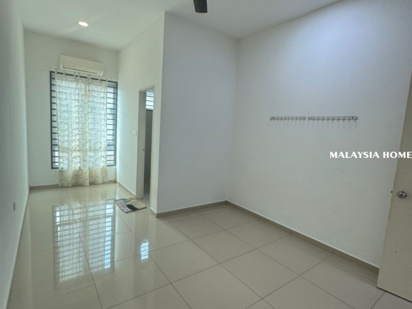 Sendayan Hijayu 1B New Painted Below Value
