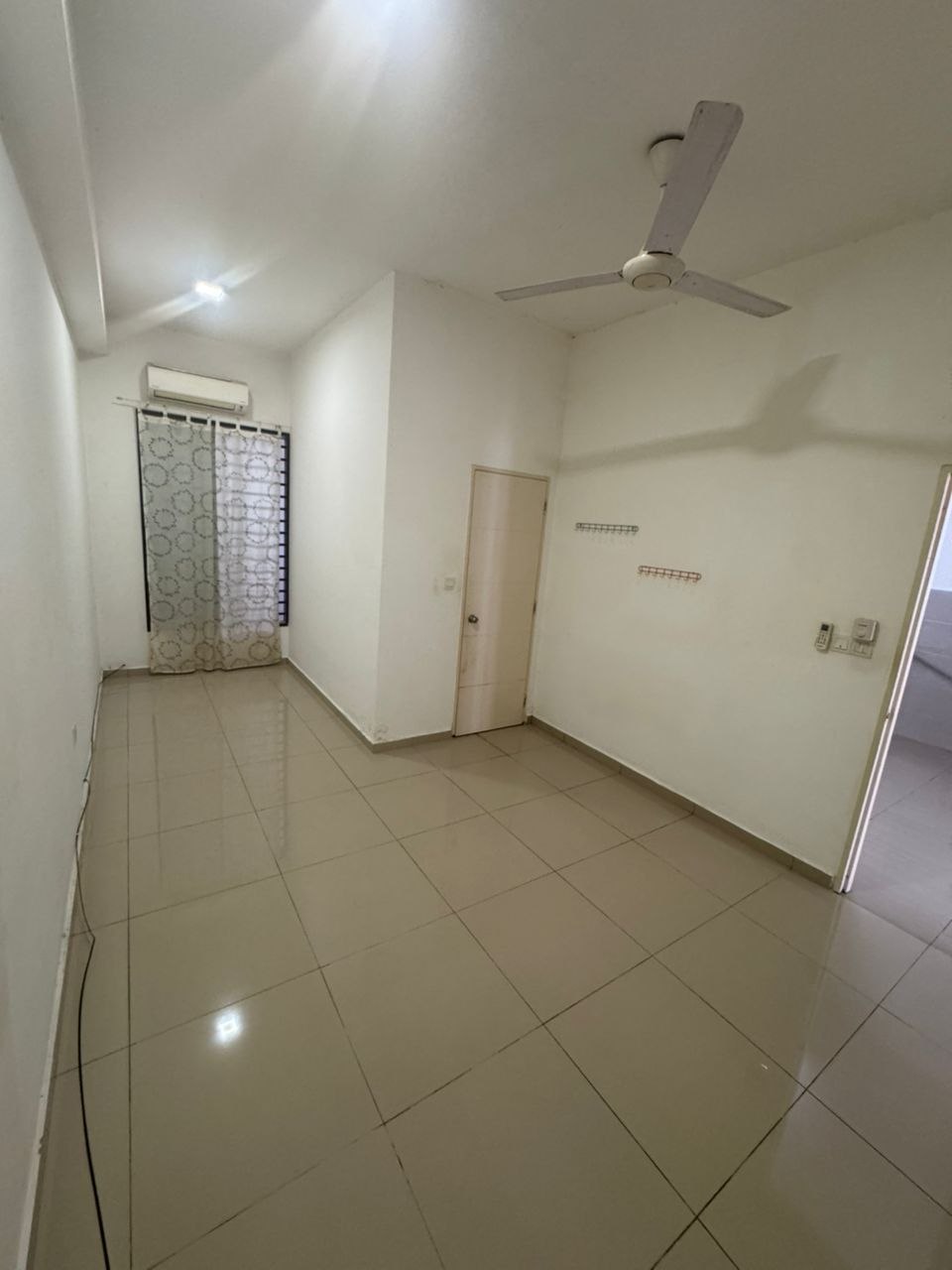 Sendayan Hijayu 1B New Painted Below Value