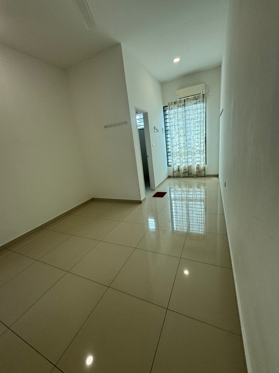 Sendayan Hijayu 1B New Painted Below Value