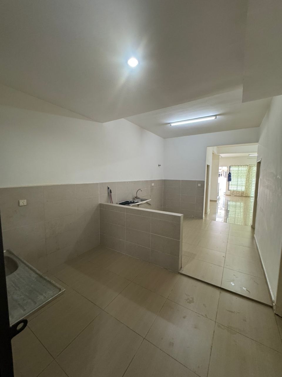 Sendayan Hijayu 1B New Painted Below Value