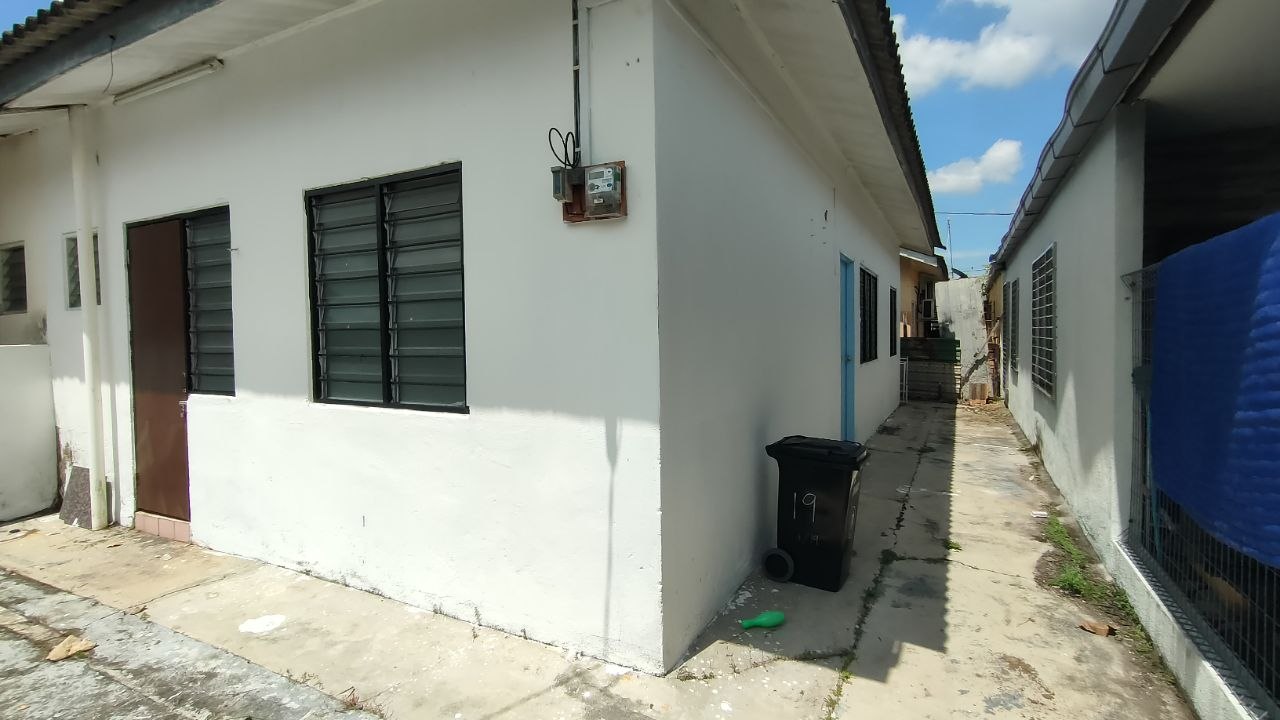 Single Storey Pinggiran Senawang