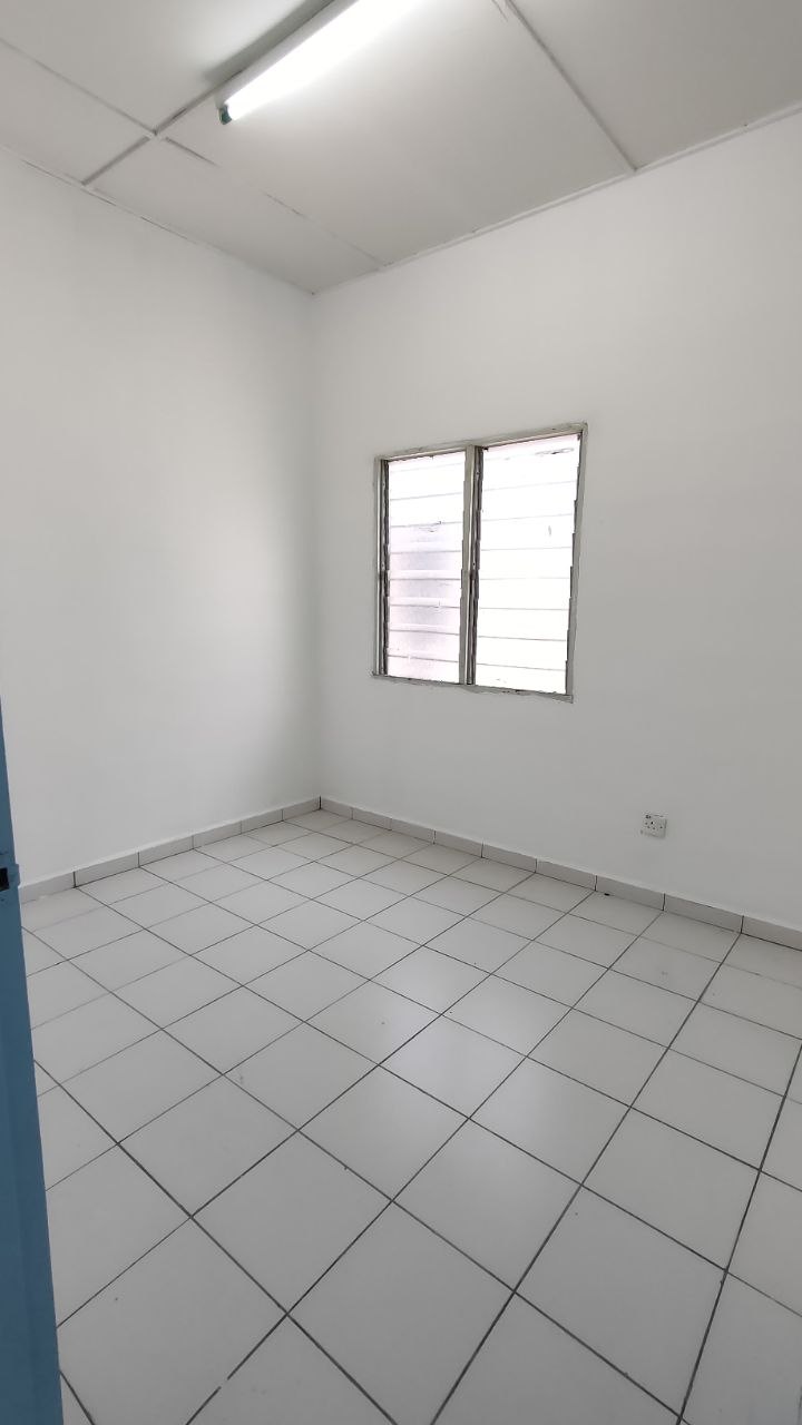 Single Storey Pinggiran Senawang