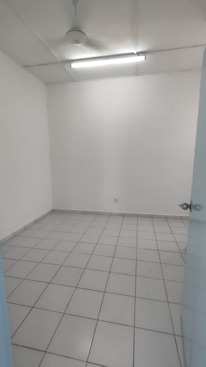 Single Storey Pinggiran Senawang