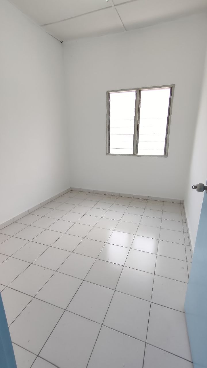 Single Storey Pinggiran Senawang