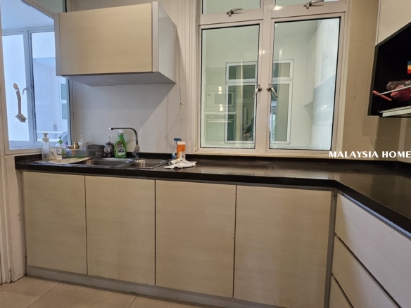 RM2,900 Only! Huge 1,881 sqft | Hing Tower