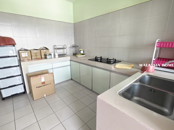 Own This Alam Damai Corner at RM490 per sqft