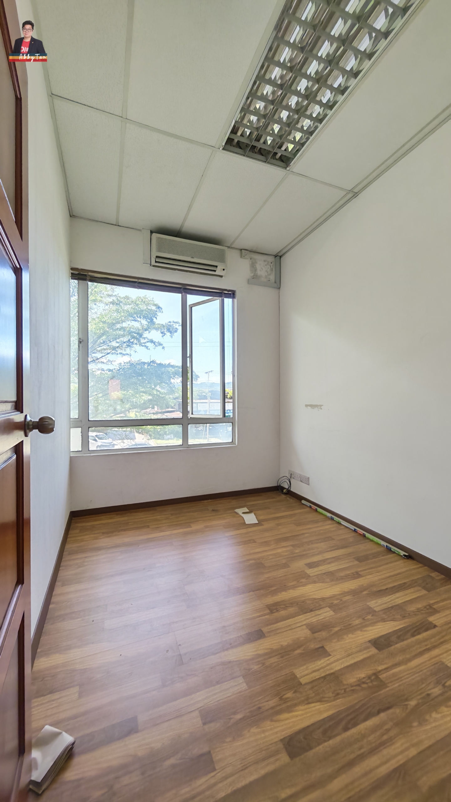 BSA Kolombong | 1st Floor Office