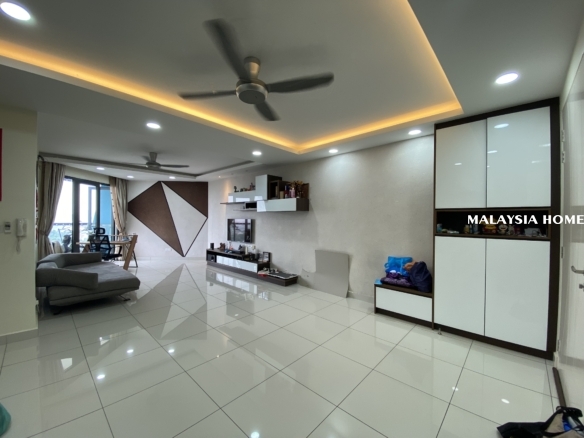 Comfortable Living; Move-In Ready Condo