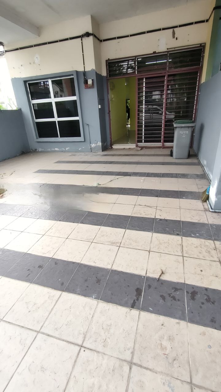 photo_6224106137255087892_y Taman Dawn Seremban Single Storey EndLot