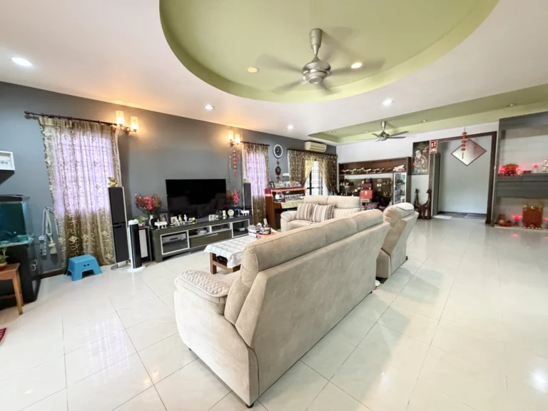 2 Storey Semi-D @ Taming Indah Sungai Long For Sales